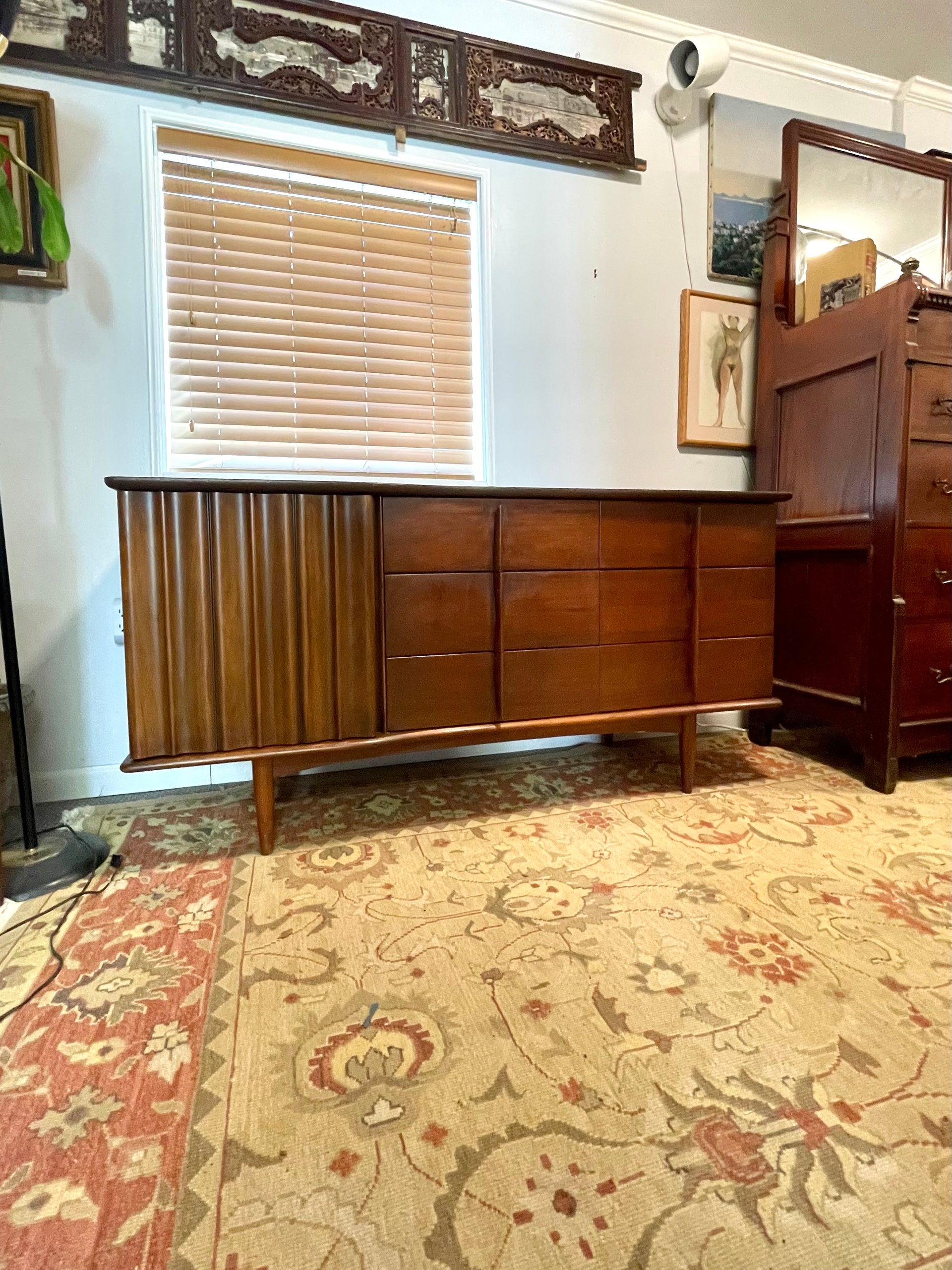 United Furniture Co. Midcentury Modern Credenza