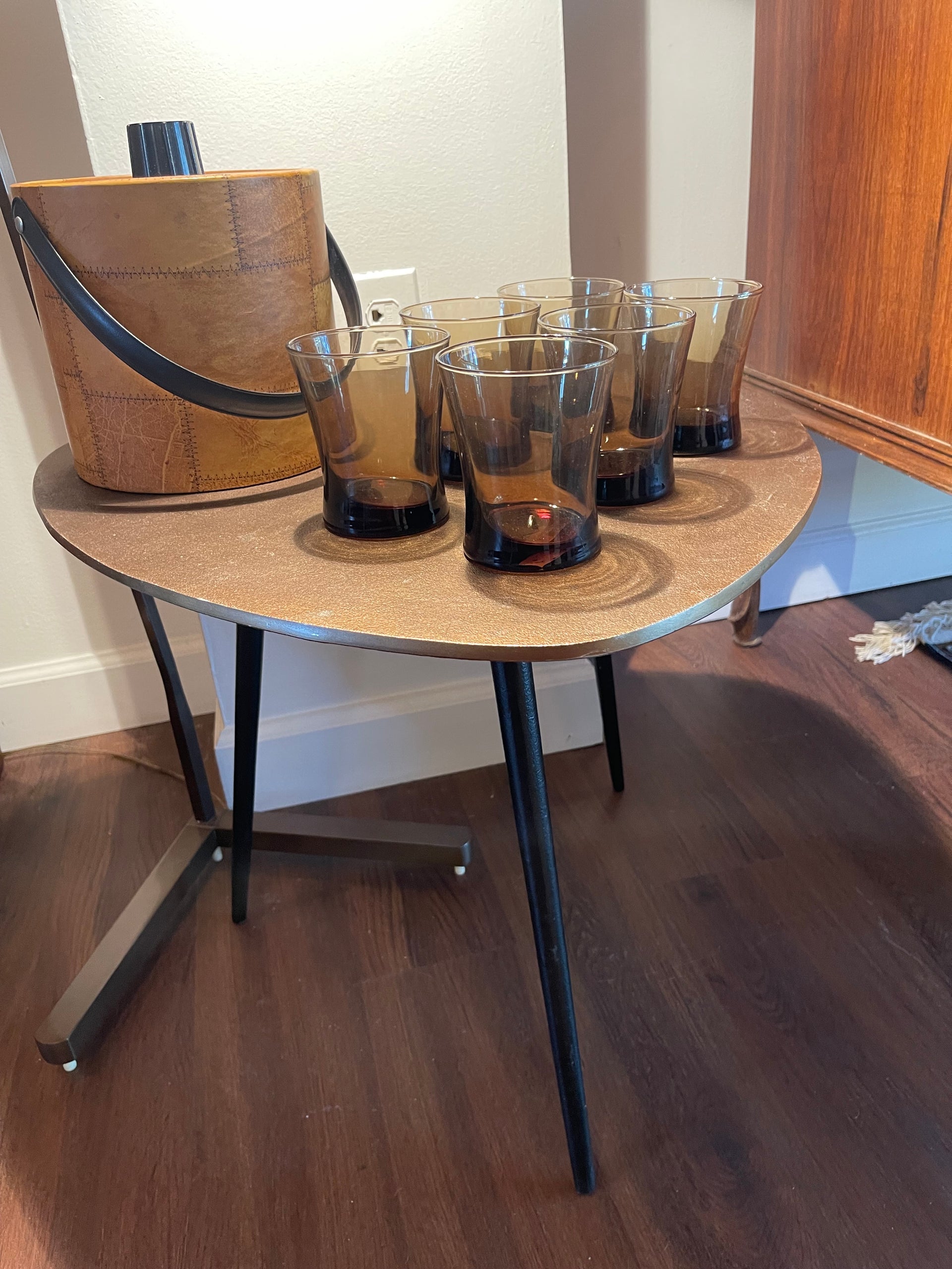 Metal Guitar Pick Shaped Side Table