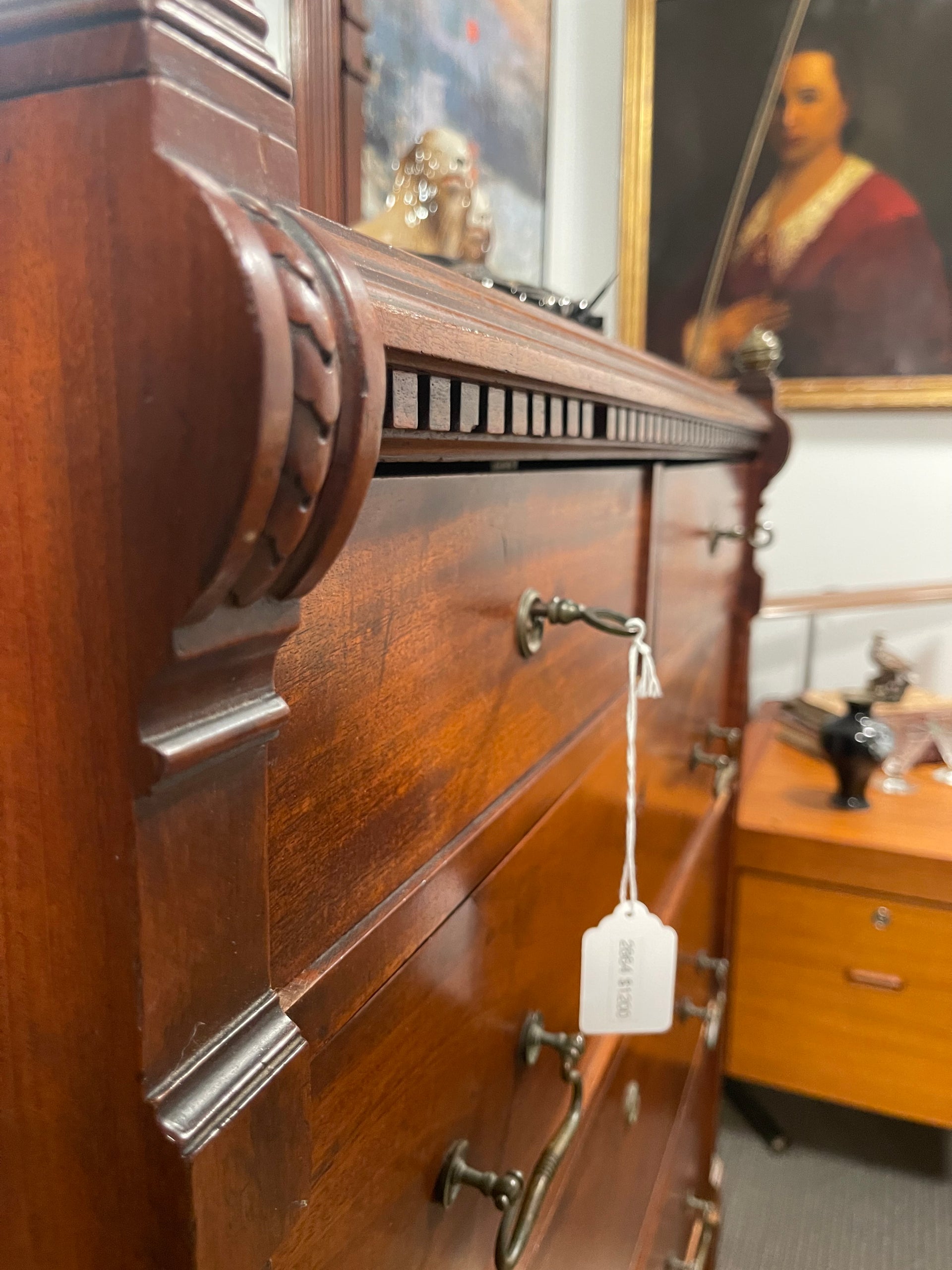 Antique Mahogany Chest of Drawers with Mirror