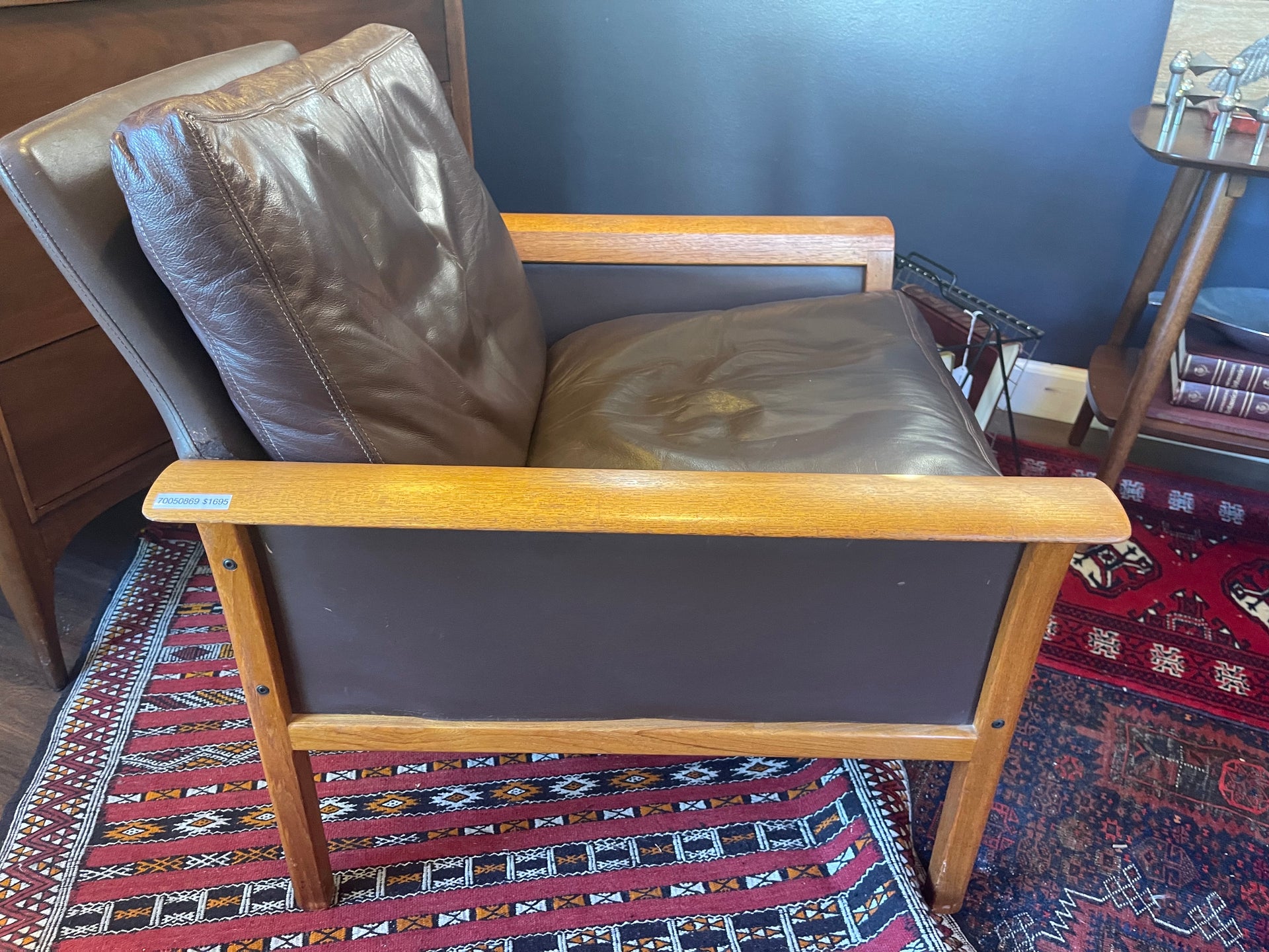 Knut Sæter for Vatne Møbler
 Scandinavian Modern Brown Leather & Teak Lounge Chair