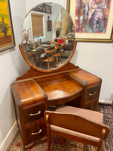 Antique Art Deco Vanity