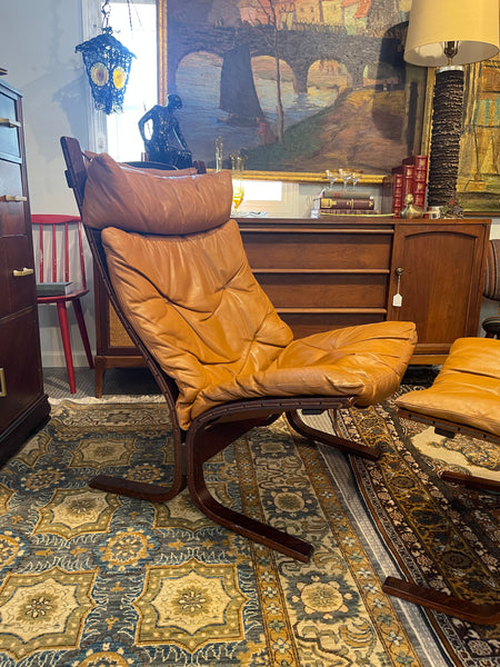 Scandinavian Modern Ingmar Rellig for Westnofa Siesta Chair and Ottoman