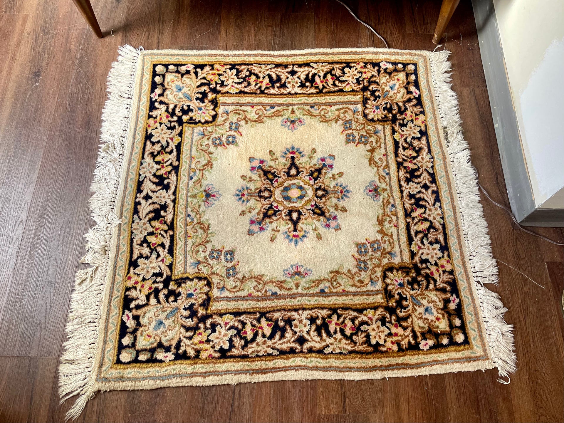 Hand Knotted Oriental Cream and Blue Small Rug