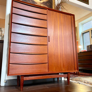 Scandinavian Modern Teak Bedroom Dresser by Falster