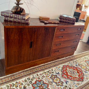 Poul Hundevad Petite Rosewood Sideboard