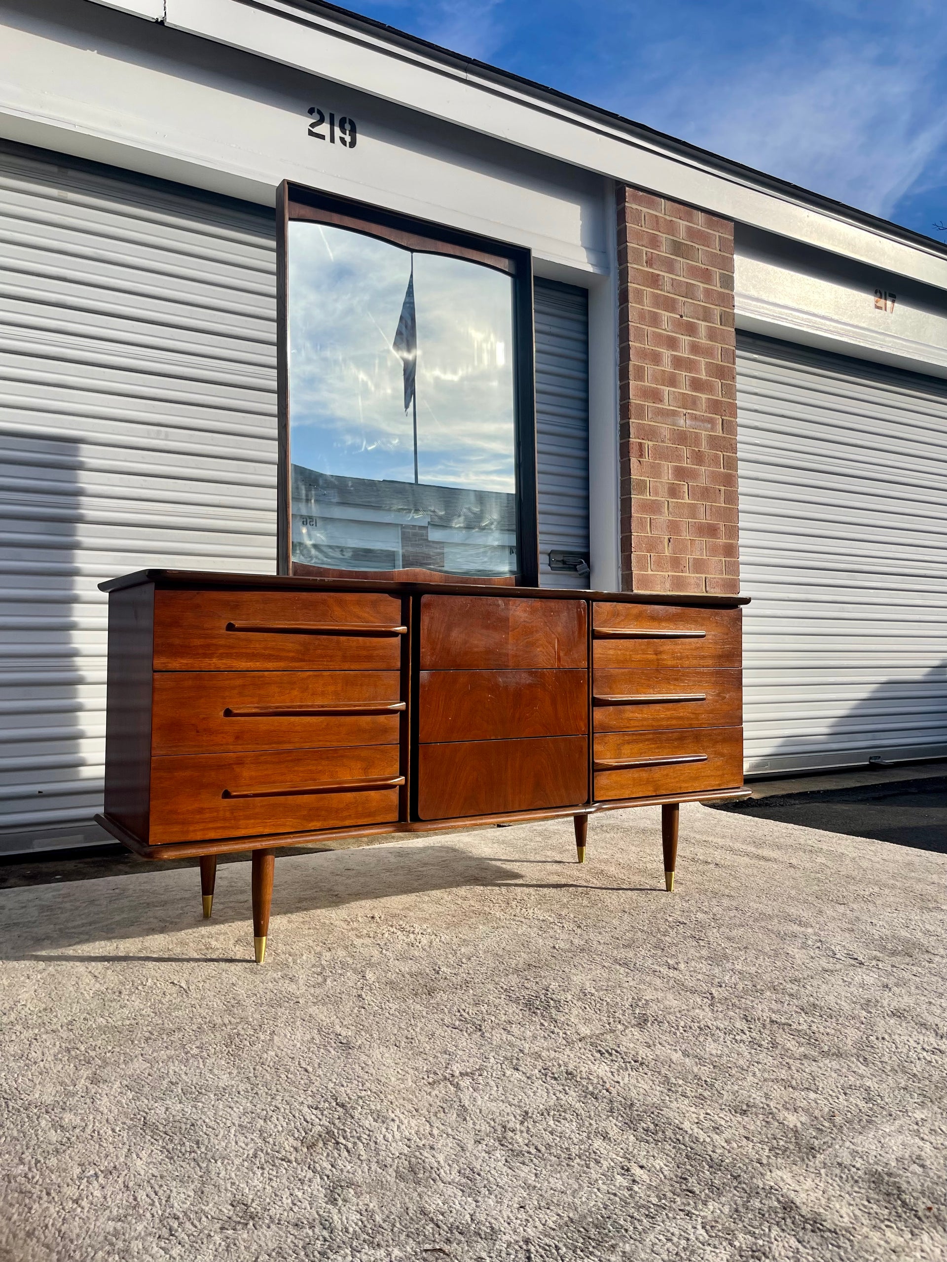 United Furniture Co. Lowboy Dresser