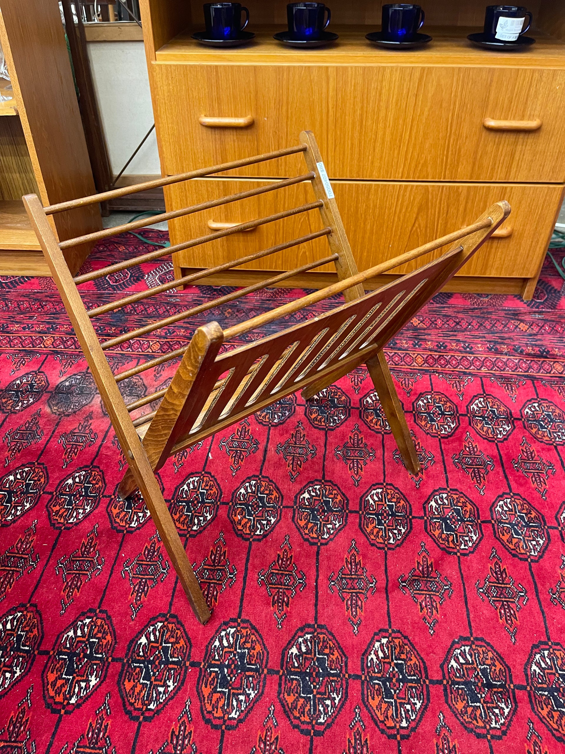 MCM Magazine Rack