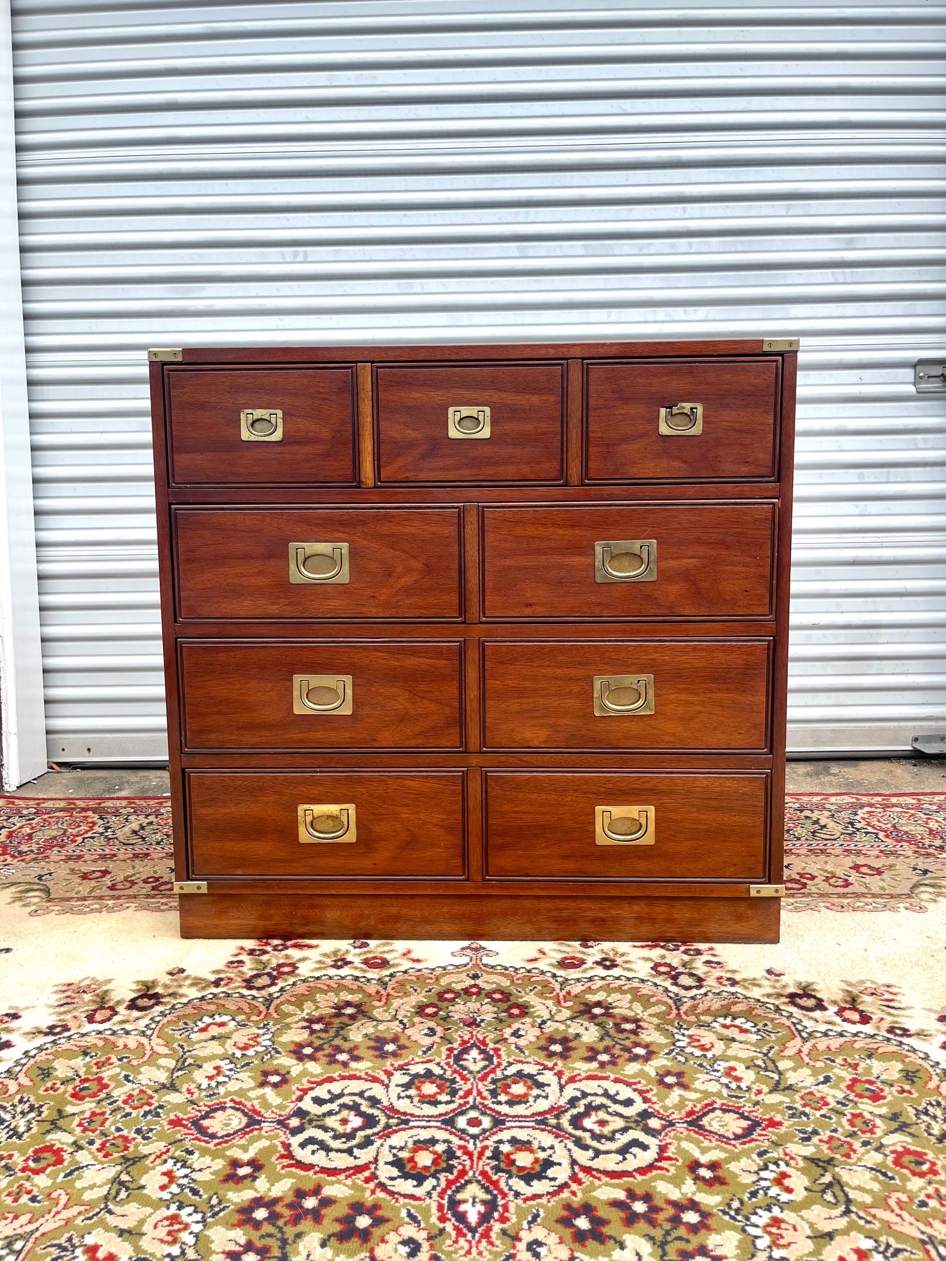 Mt. Airy Campaign Dresser