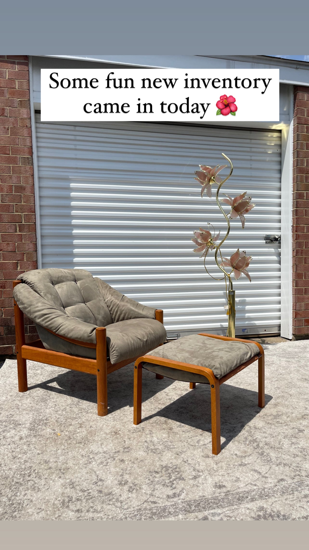 Italian Gold and Glass Lotus Floor Lamp